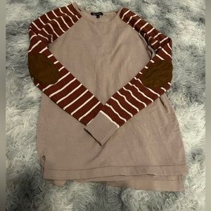 Pink clover stitch fix Sweater XS